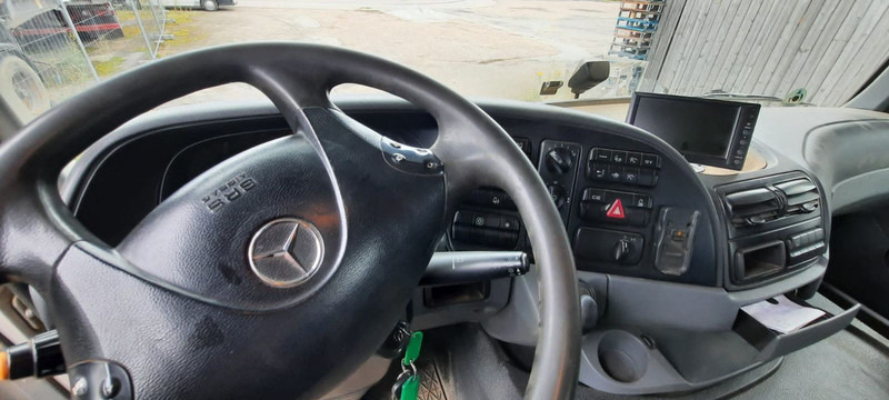 Mercedes-Benz 2641K 6x2 Abroller Klima - شاحنة ذات الخطاف: صور 5 Mercedes-Benz 2641K 6x2 Abroller Klima - شاحنة ذات الخطاف: صور 5