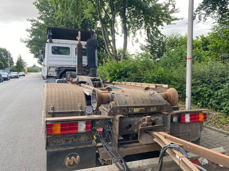 Mercedes-Benz 2641K 6x2 Abroller Klima - شاحنة ذات الخطاف: صور 5 Mercedes-Benz 2641K 6x2 Abroller Klima - شاحنة ذات الخطاف: صور 5