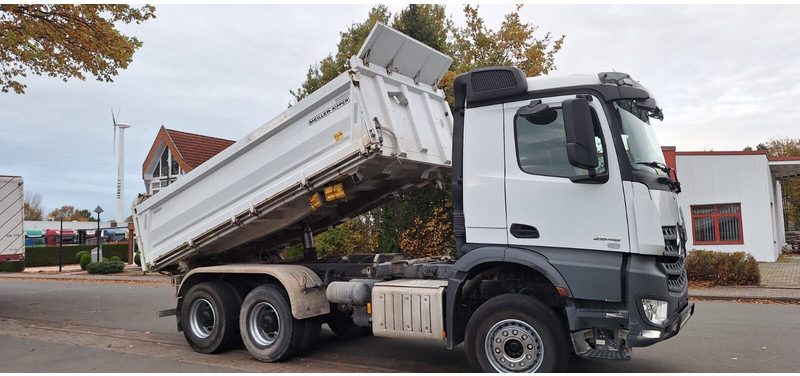 Mercedes-Benz 2648 3348 - قلابات: صور 2 Mercedes-Benz 2648 3348 - قلابات: صور 2