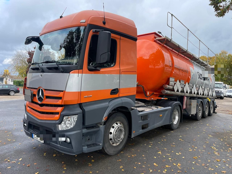 Mercedes-Benz Actros 1843 - شاحنة جرار: صور 2 Mercedes-Benz Actros 1843 - شاحنة جرار: صور 2