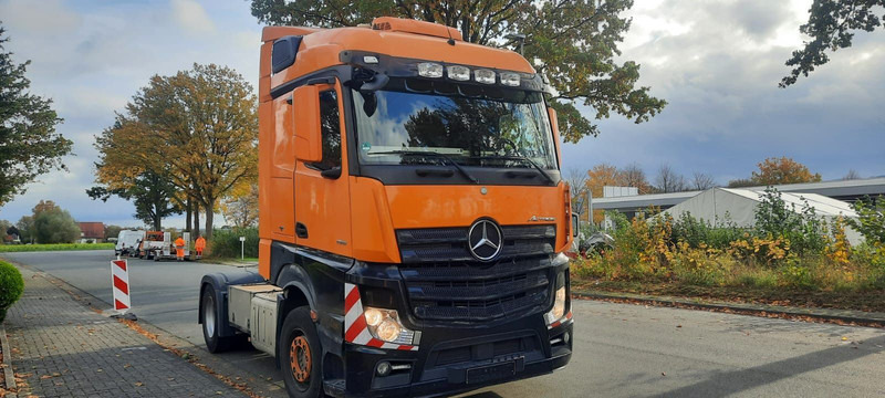 Mercedes-Benz Actros 1851LS 4x2 SZM 1-Hand Deu.LKW - شاحنة جرار: صور 3 Mercedes-Benz Actros 1851LS 4x2 SZM 1-Hand Deu.LKW - شاحنة جرار: صور 3