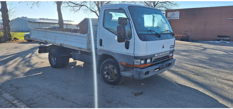 Mitsubishi Canter Kipper - قلابات: صور 2 Mitsubishi Canter Kipper - قلابات: صور 2