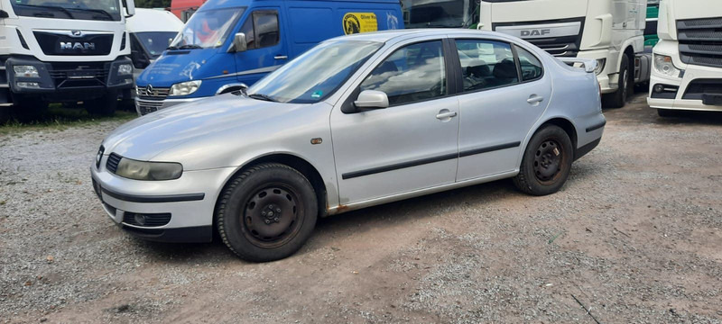 SEAT Toledo Signo 1,8 20V Autom - سيارة: صور 4 SEAT Toledo Signo 1,8 20V Autom - سيارة: صور 4