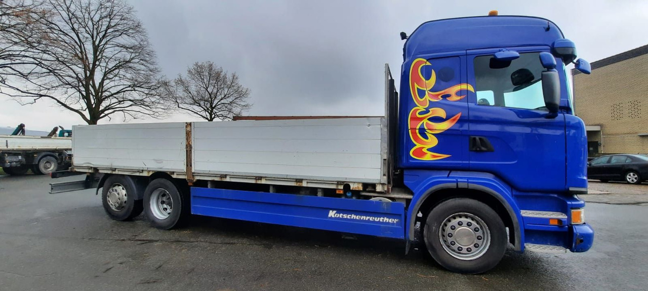 Scania G440 Pritsche 6x2 Kran am Heck vor. - شاحنات مسطحة, شاحنة كرين: صور 3 Scania G440 Pritsche 6x2 Kran am Heck vor. - شاحنات مسطحة, شاحنة كرين: صور 3
