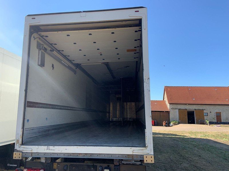 Schmitz Cargobull SKO 24 Tiefkühler 3Achser SAF - مبردة نصف مقطورة: صور 4 Schmitz Cargobull SKO 24 Tiefkühler 3Achser SAF - مبردة نصف مقطورة: صور 4