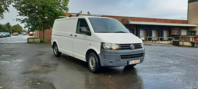 Volkswagen Transporter TDI Kastenwagen Lang - فان المدمجة: صور 1 Volkswagen Transporter TDI Kastenwagen Lang - فان المدمجة: صور 1
