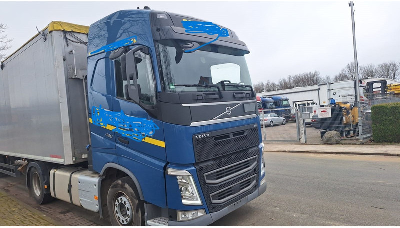 Volvo FH 460 - شاحنة جرار: صور 5 Volvo FH 460 - شاحنة جرار: صور 5