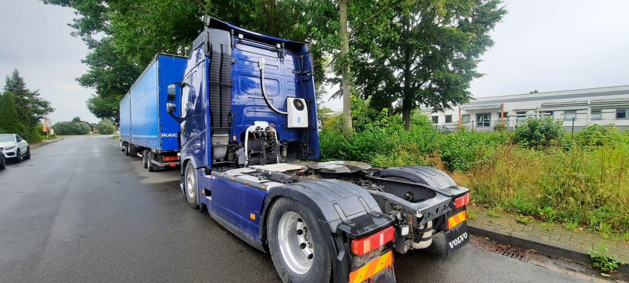 Volvo FH 500 GLobetrotter XL - شاحنة جرار: صور 3 Volvo FH 500 GLobetrotter XL - شاحنة جرار: صور 3