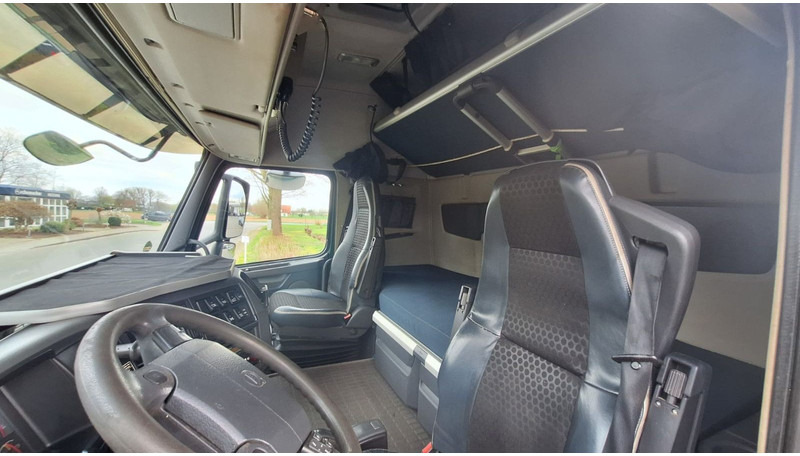 شاحنة جرار Volvo FH 540 8x4 120To: صور 8