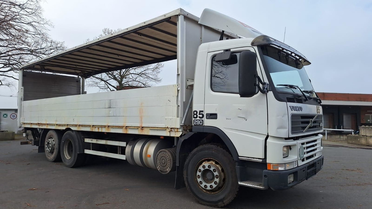 Volvo FM7 6x2 Koffer 3x vorhanden - بصندوق مغلق شاحنة: صور 2 Volvo FM7 6x2 Koffer 3x vorhanden - بصندوق مغلق شاحنة: صور 2
