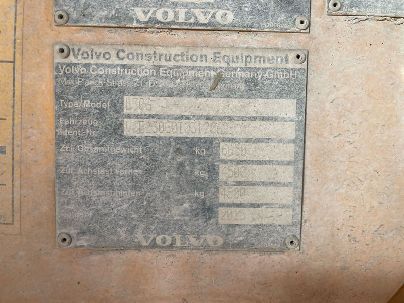 Volvo L30G - اللودر بعجل: صور 5 Volvo L30G - اللودر بعجل: صور 5