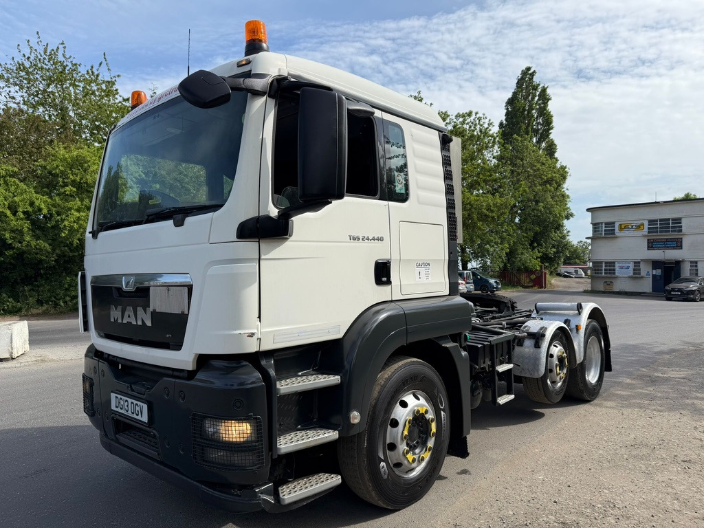 2013 MAN TGS 24 440 Tractor Unit - شاحنة جرار: صور 3 2013 MAN TGS 24 440 Tractor Unit - شاحنة جرار: صور 3