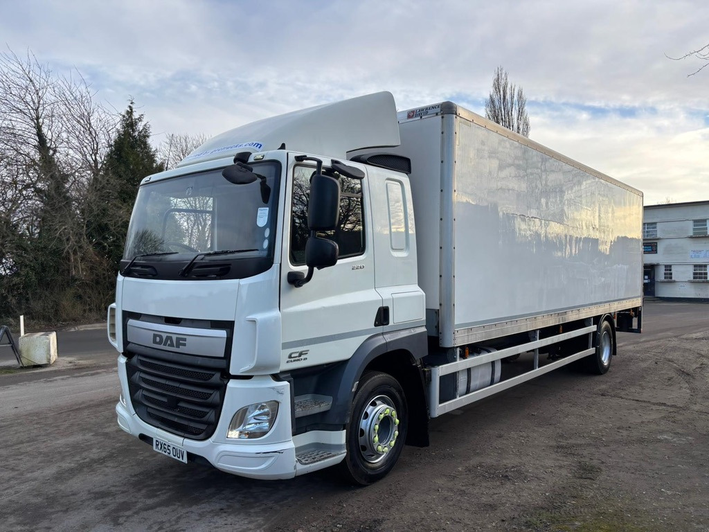 2015 DAF CF 220 Rigid Truck - بصندوق مغلق شاحنة: صور 3 2015 DAF CF 220 Rigid Truck - بصندوق مغلق شاحنة: صور 3