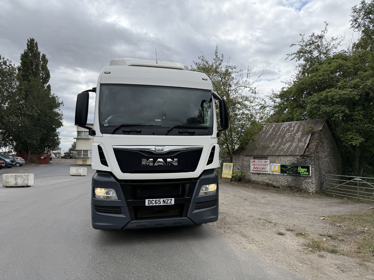 2016 MAN TGX 26 Tractor Unit - شاحنة جرار: صور 4 2016 MAN TGX 26 Tractor Unit - شاحنة جرار: صور 4