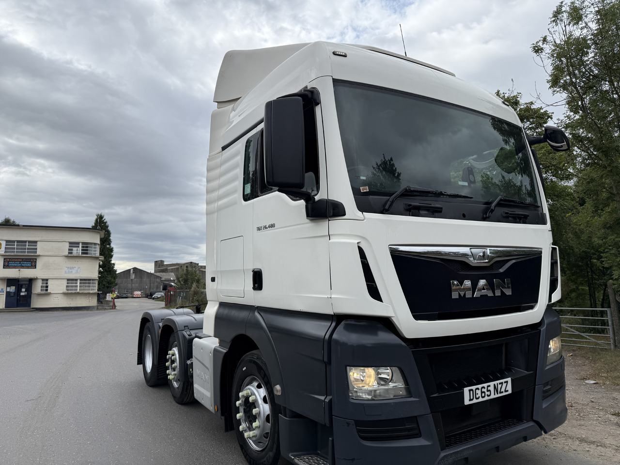 2016 MAN TGX 26 Tractor Unit - شاحنة جرار: صور 1 2016 MAN TGX 26 Tractor Unit - شاحنة جرار: صور 1