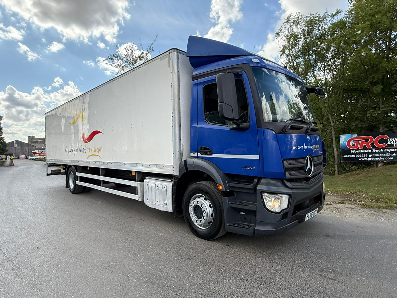 2016 Mercedes Antos 1824 Rigid Truck - بصندوق مغلق شاحنة: صور 3 2016 Mercedes Antos 1824 Rigid Truck - بصندوق مغلق شاحنة: صور 3