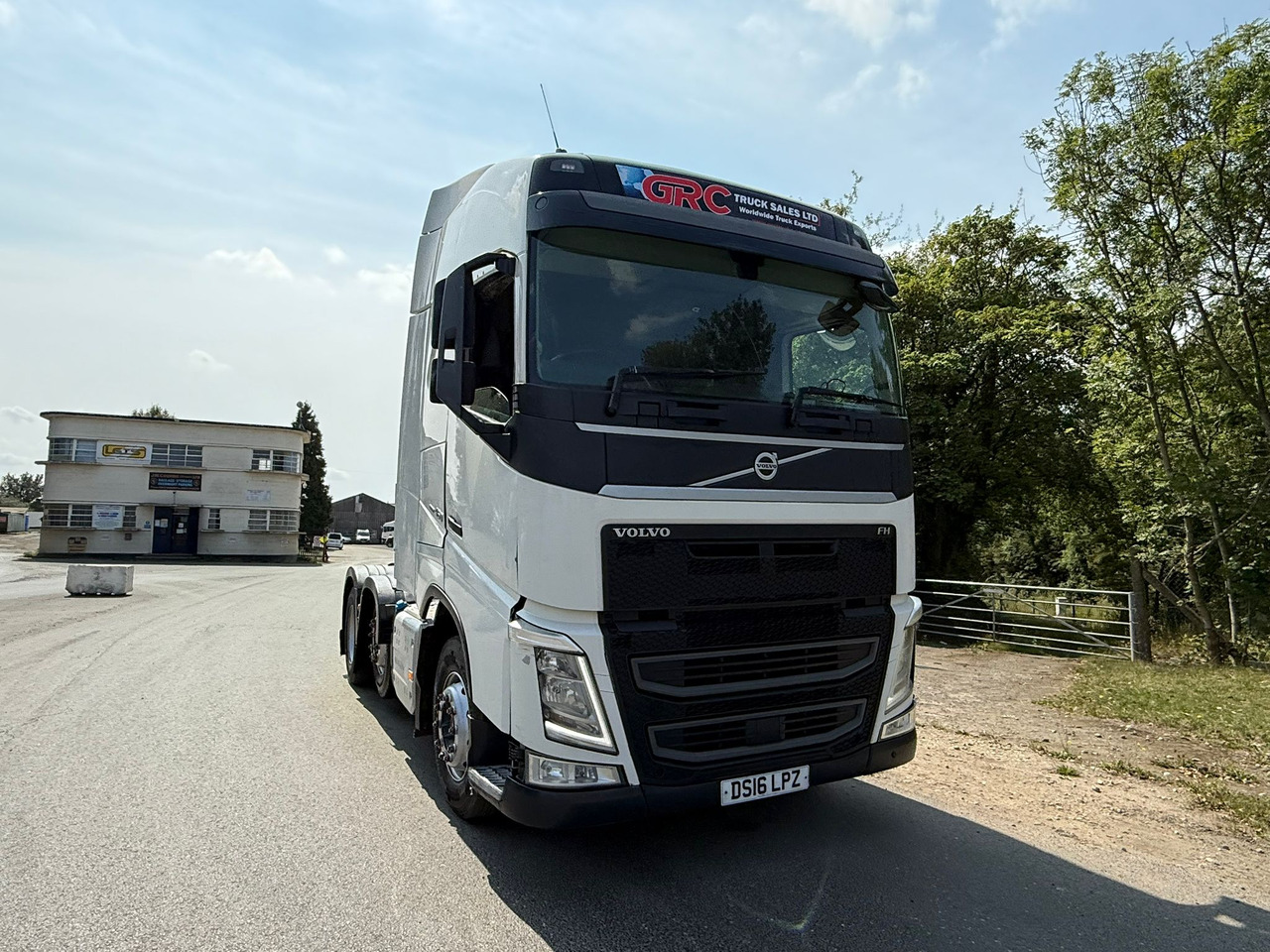 2016 Volvo FH 460 Tractor Unit - شاحنة جرار: صور 1 2016 Volvo FH 460 Tractor Unit - شاحنة جرار: صور 1