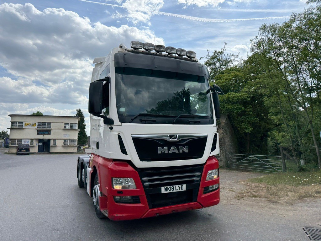 شاحنة جرار 2018 MAN TGX 26 Tractor Unit: صور 12