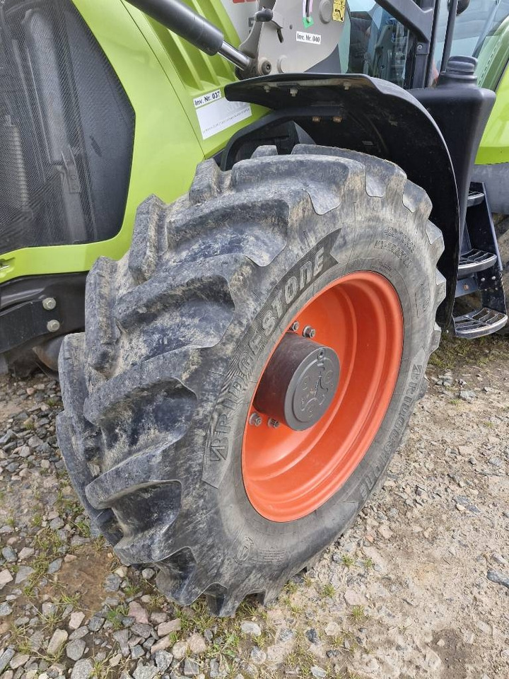 جرار Claas Claas Arion 530: صور 15