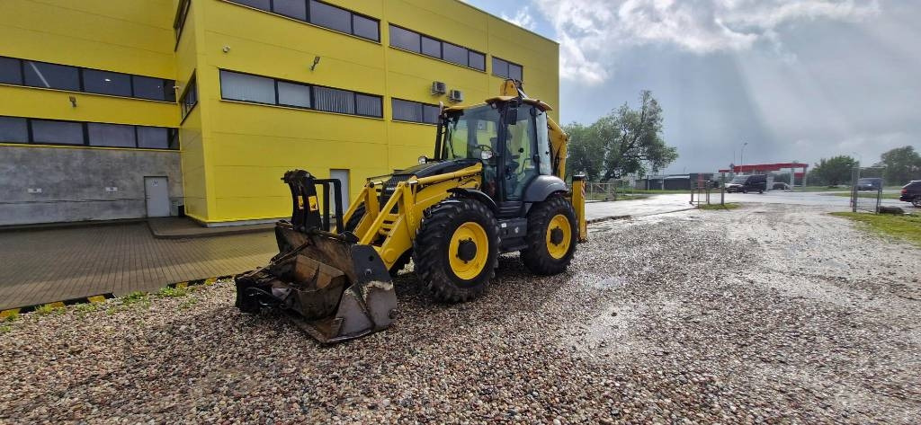 Komatsu WB 97 R-8 - حفار متعدد الاستخدام: صور 4 Komatsu WB 97 R-8 - حفار متعدد الاستخدام: صور 4