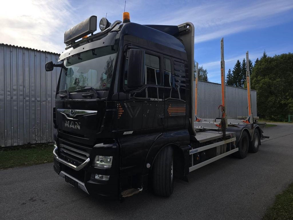 MAN TGX 26.580 6X4 EXTE - شاحنة قطع الأشجار: صور 1 MAN TGX 26.580 6X4 EXTE - شاحنة قطع الأشجار: صور 1