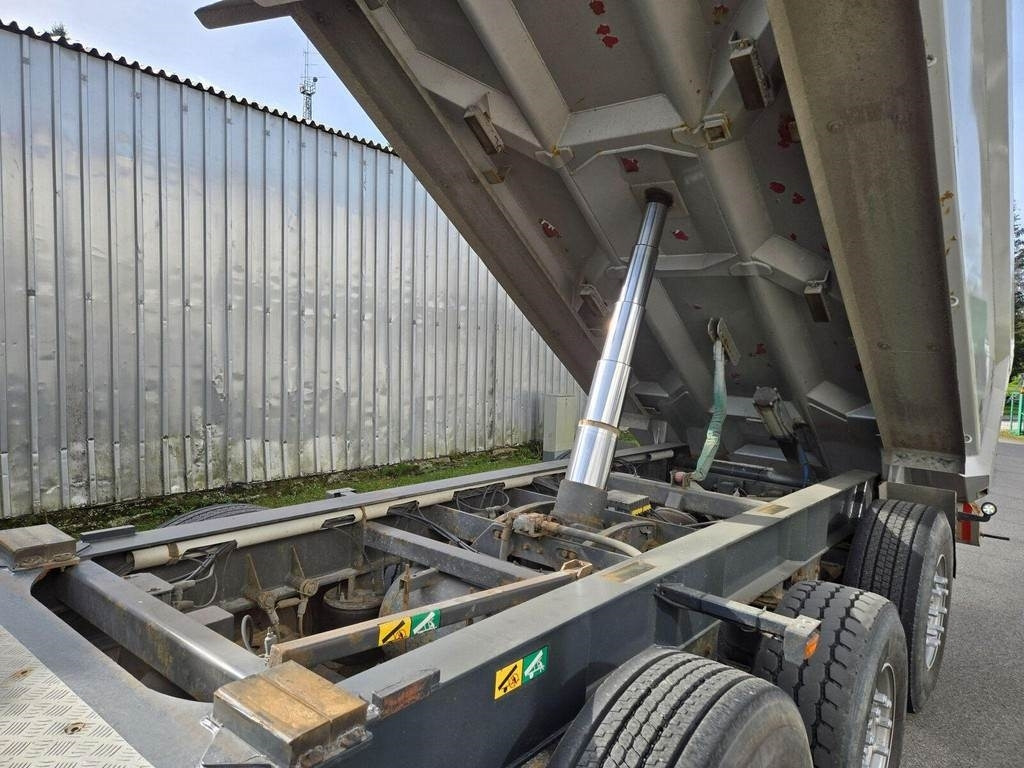 Maur TIPPER TRAILER 3 AXEL - قلابة مقطورة: صور 2 Maur TIPPER TRAILER 3 AXEL - قلابة مقطورة: صور 2