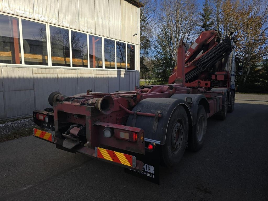 Volvo FM12 420 8X2 HMF 2220 K4  - شاحنة ذات الخطاف: صور 3 Volvo FM12 420 8X2 HMF 2220 K4  - شاحنة ذات الخطاف: صور 3