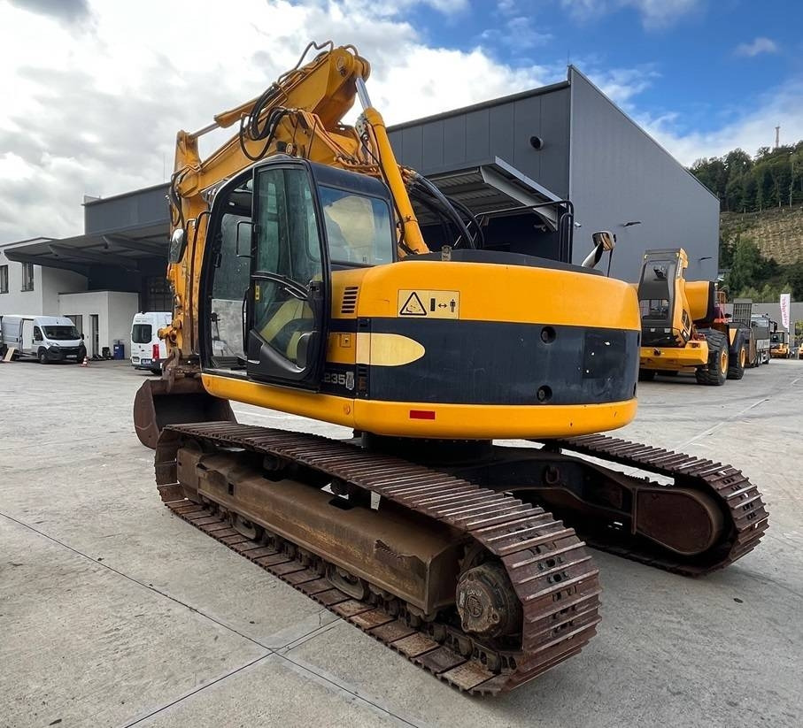 JCB JZ 235 LC - حفارات زحافة: صور 5 JCB JZ 235 LC - حفارات زحافة: صور 5