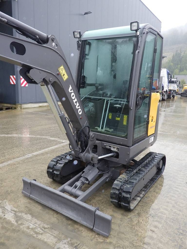 Volvo EC 20 D - حفارة مصغرة: صور 2 Volvo EC 20 D - حفارة مصغرة: صور 2