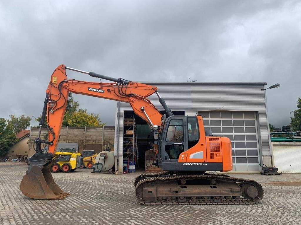 Doosan DX 235 LCR-5  - حفارات زحافة: صور 2 Doosan DX 235 LCR-5  - حفارات زحافة: صور 2