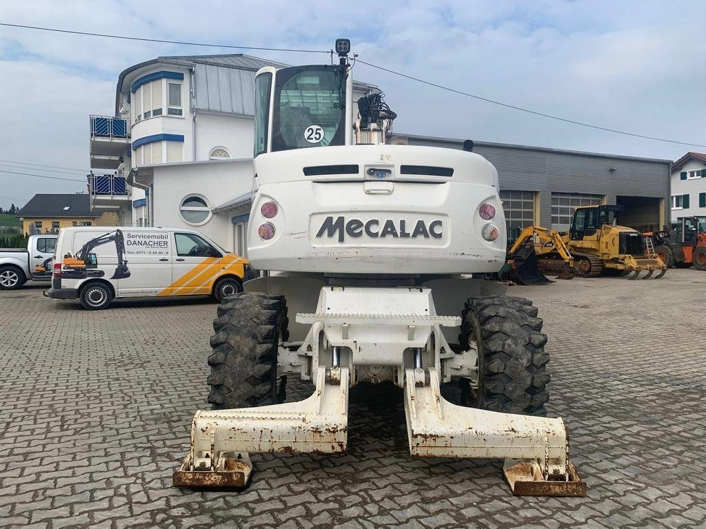 Mecalac 714 MW - حفارة على عجلات: صور 4 Mecalac 714 MW - حفارة على عجلات: صور 4
