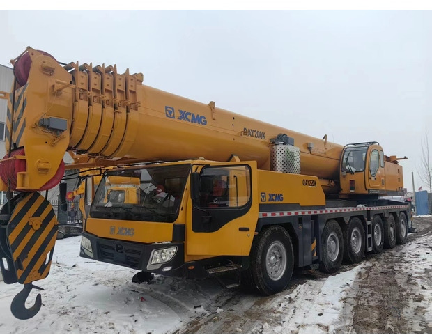 2018 XCMG QY200 - رافعة لجميع التضاريس: صور 1 2018 XCMG QY200 - رافعة لجميع التضاريس: صور 1