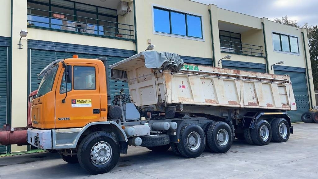 Astra HD7 64.42/7 6x4 - شاحنة جرار: صور 5 Astra HD7 64.42/7 6x4 - شاحنة جرار: صور 5