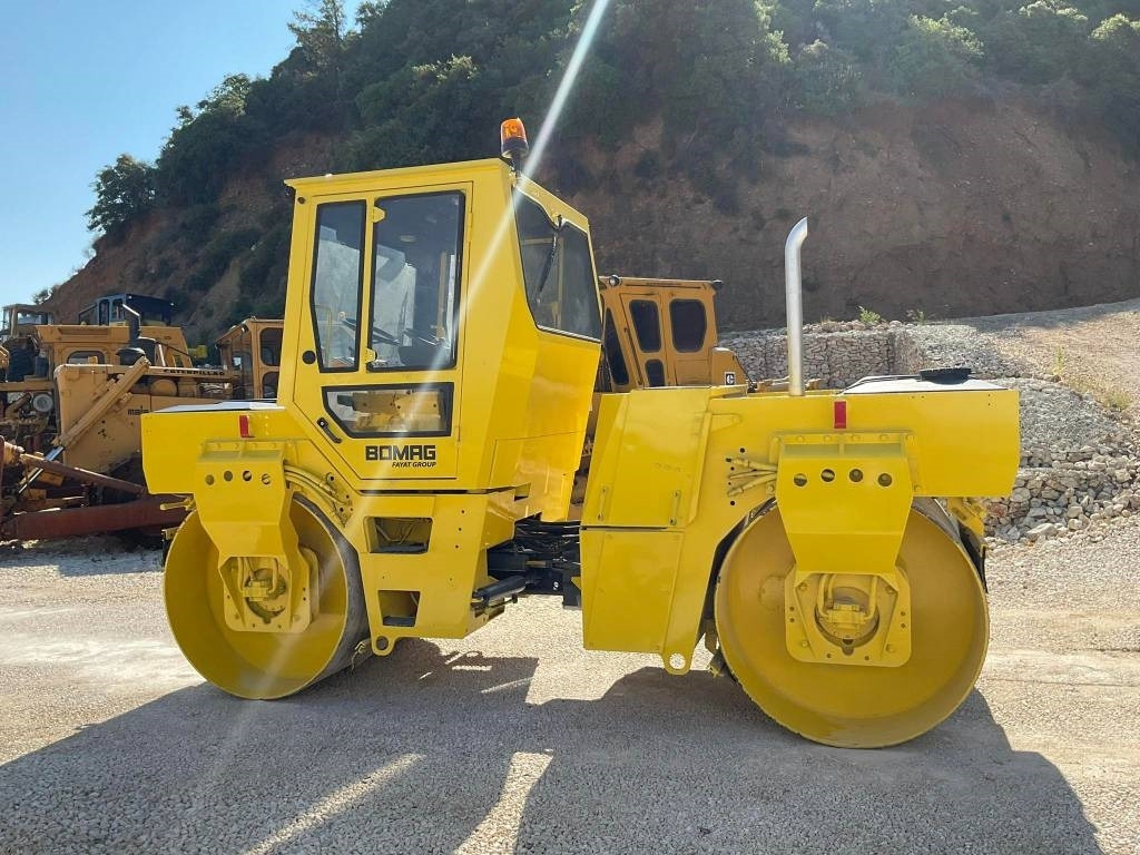 Bomag BW161AD-2 - مدحلة الأسفلت: صور 4 Bomag BW161AD-2 - مدحلة الأسفلت: صور 4