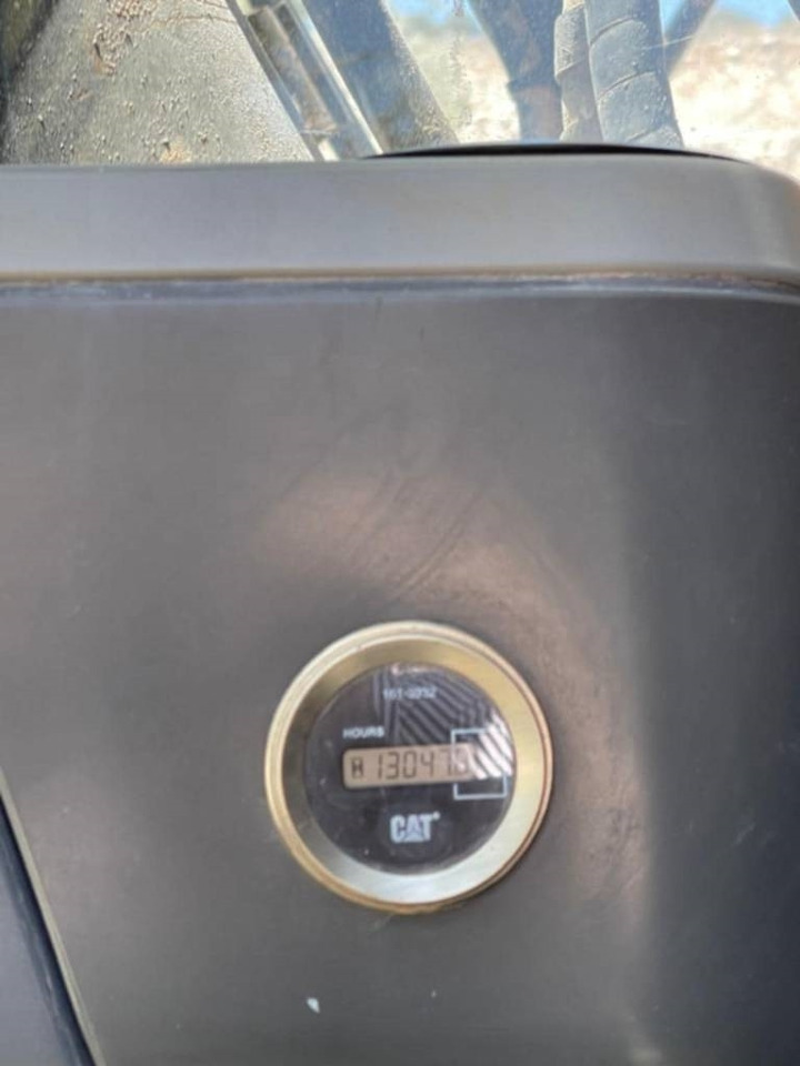 CAT 330 D LN - حفارات زحافة: صور 5 CAT 330 D LN - حفارات زحافة: صور 5