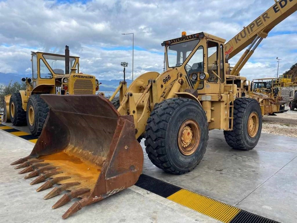 CAT 966 C - اللودر بعجل: صور 1 CAT 966 C - اللودر بعجل: صور 1