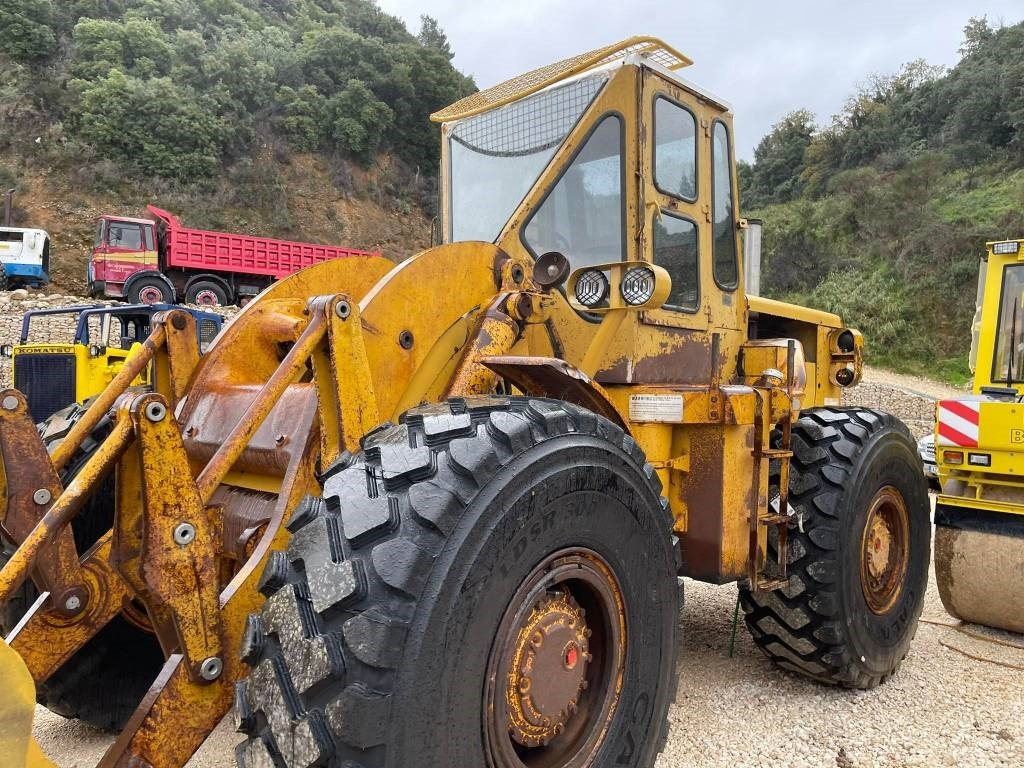 CAT 966C - اللودر بعجل: صور 5 CAT 966C - اللودر بعجل: صور 5