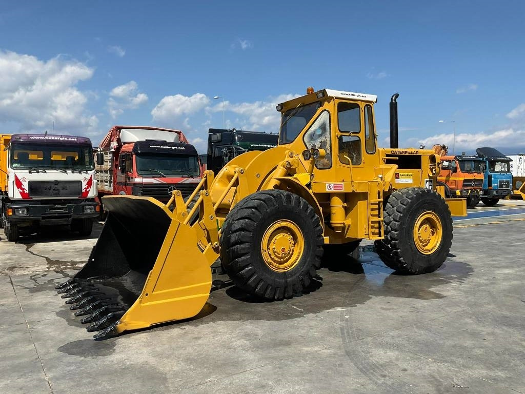 CAT 966C - اللودر بعجل: صور 1 CAT 966C - اللودر بعجل: صور 1