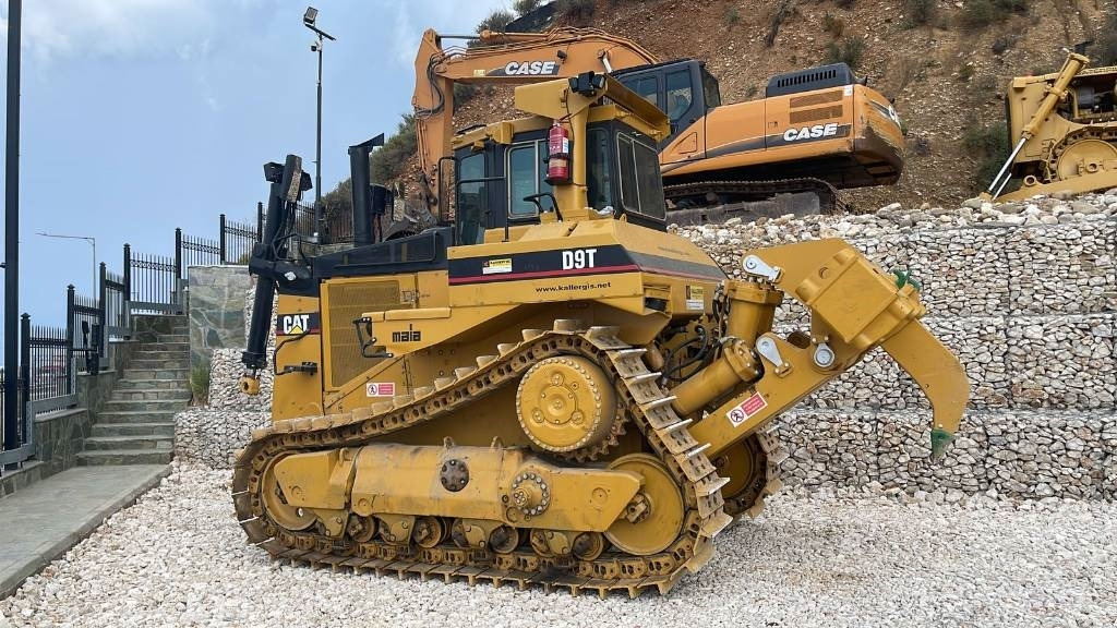 CAT D 9 N - بلدوزر: صور 3 CAT D 9 N - بلدوزر: صور 3