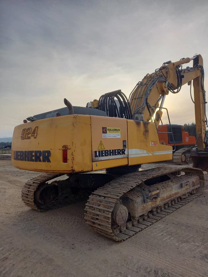 Liebherr R 924 B HD S L LITROIC - حفارات زحافة: صور 4 Liebherr R 924 B HD S L LITROIC - حفارات زحافة: صور 4
