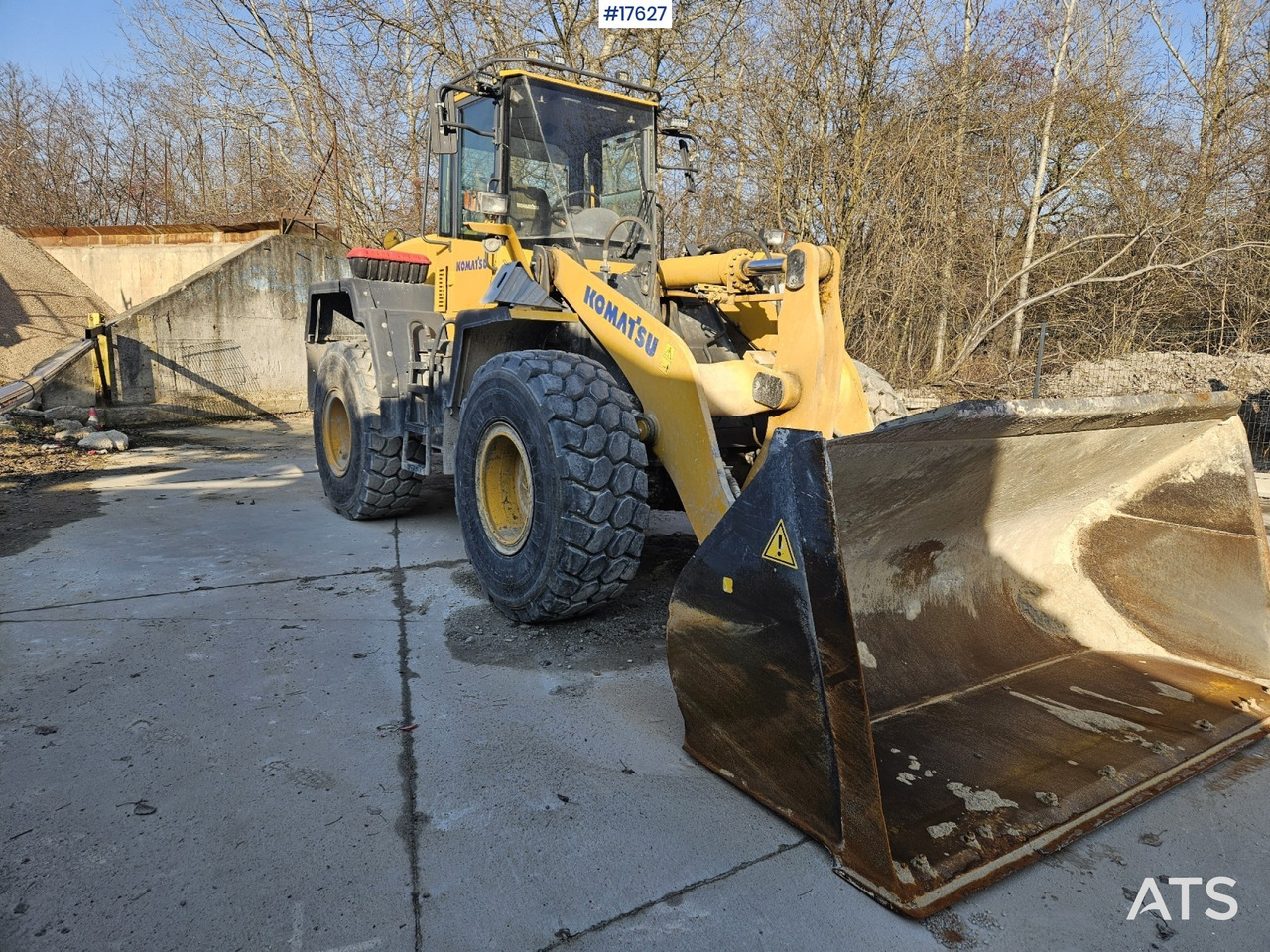 2008 Komatsu WA 320-5 - اللودر بعجل: صور 2 2008 Komatsu WA 320-5 - اللودر بعجل: صور 2