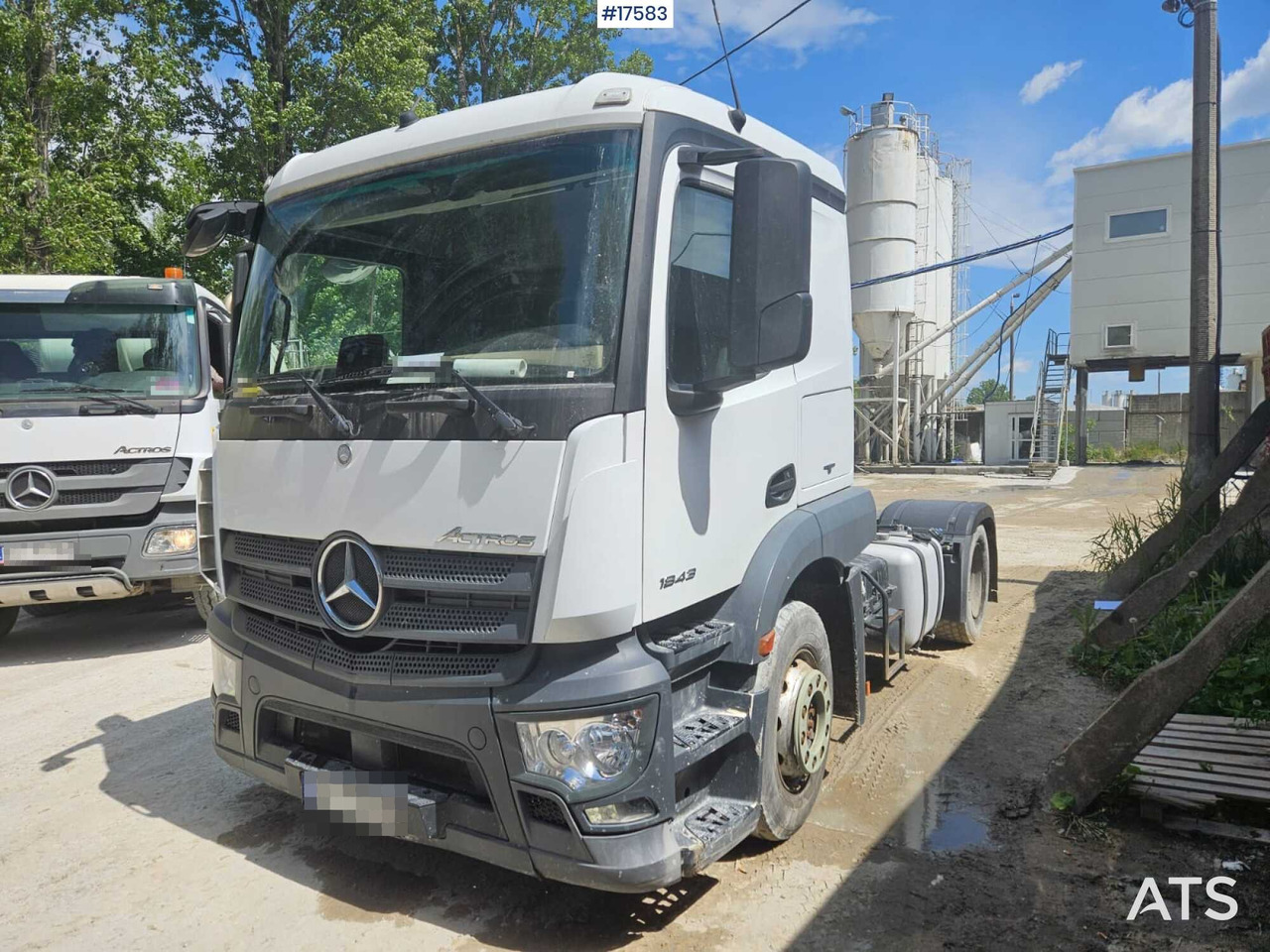 2017 Mercedes-Benz Actros - أخرى: صور 1 2017 Mercedes-Benz Actros - أخرى: صور 1