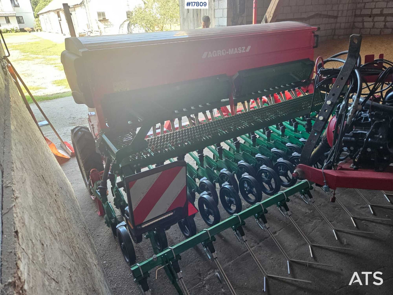 2025 Agromasz SR 301 - معدات بذار: صور 4 2025 Agromasz SR 301 - معدات بذار: صور 4