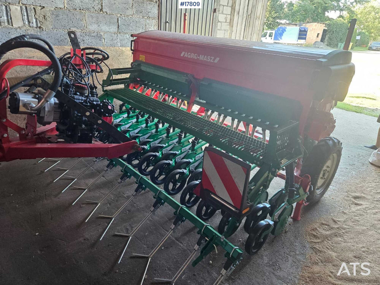 2025 Agromasz SR 301 - معدات بذار: صور 3 2025 Agromasz SR 301 - معدات بذار: صور 3