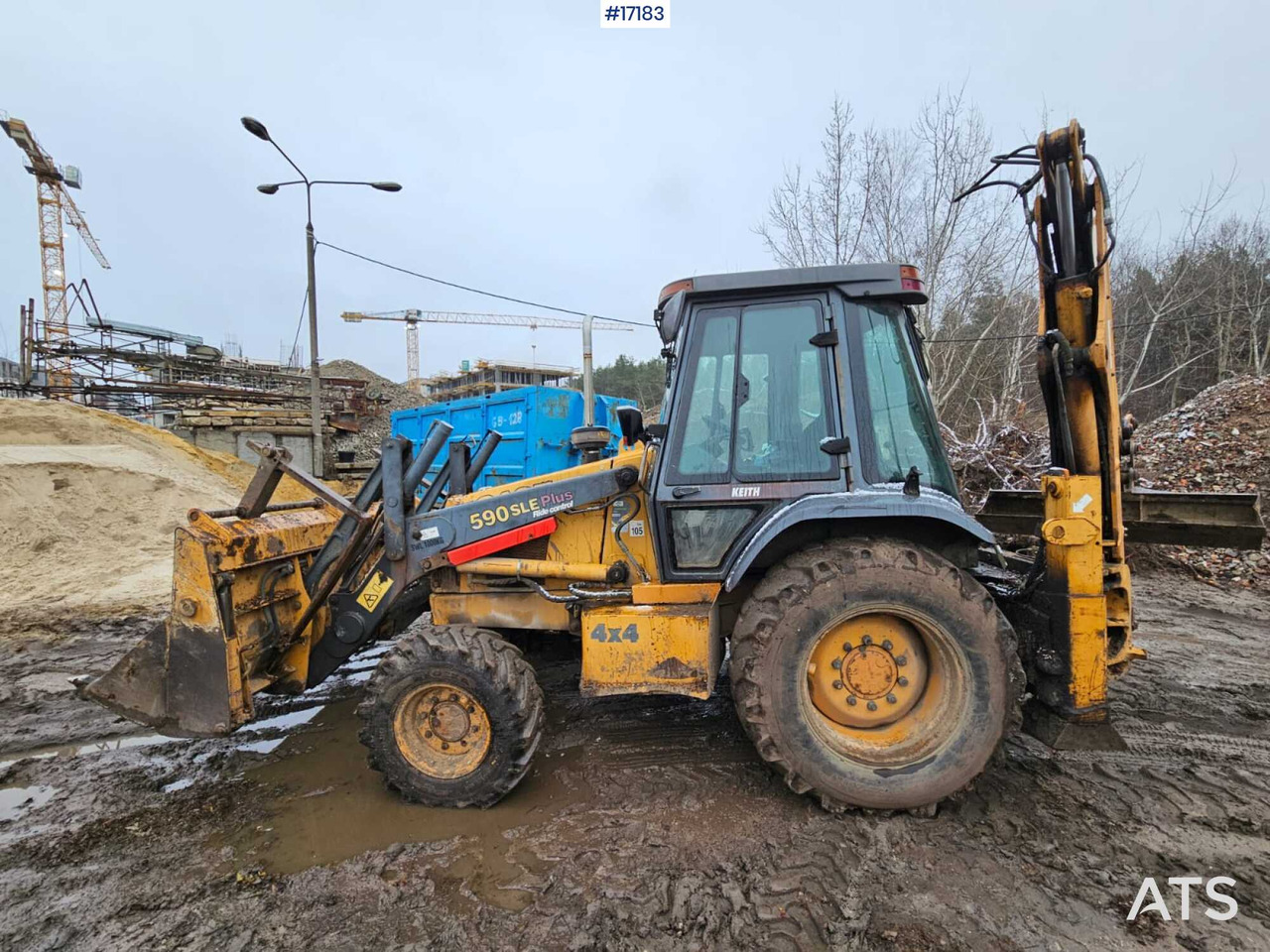 Backhoe loader CASE 590 Super LE PLUS (2000) - حفار متعدد الاستخدام: صور 3 Backhoe loader CASE 590 Super LE PLUS (2000) - حفار متعدد الاستخدام: صور 3