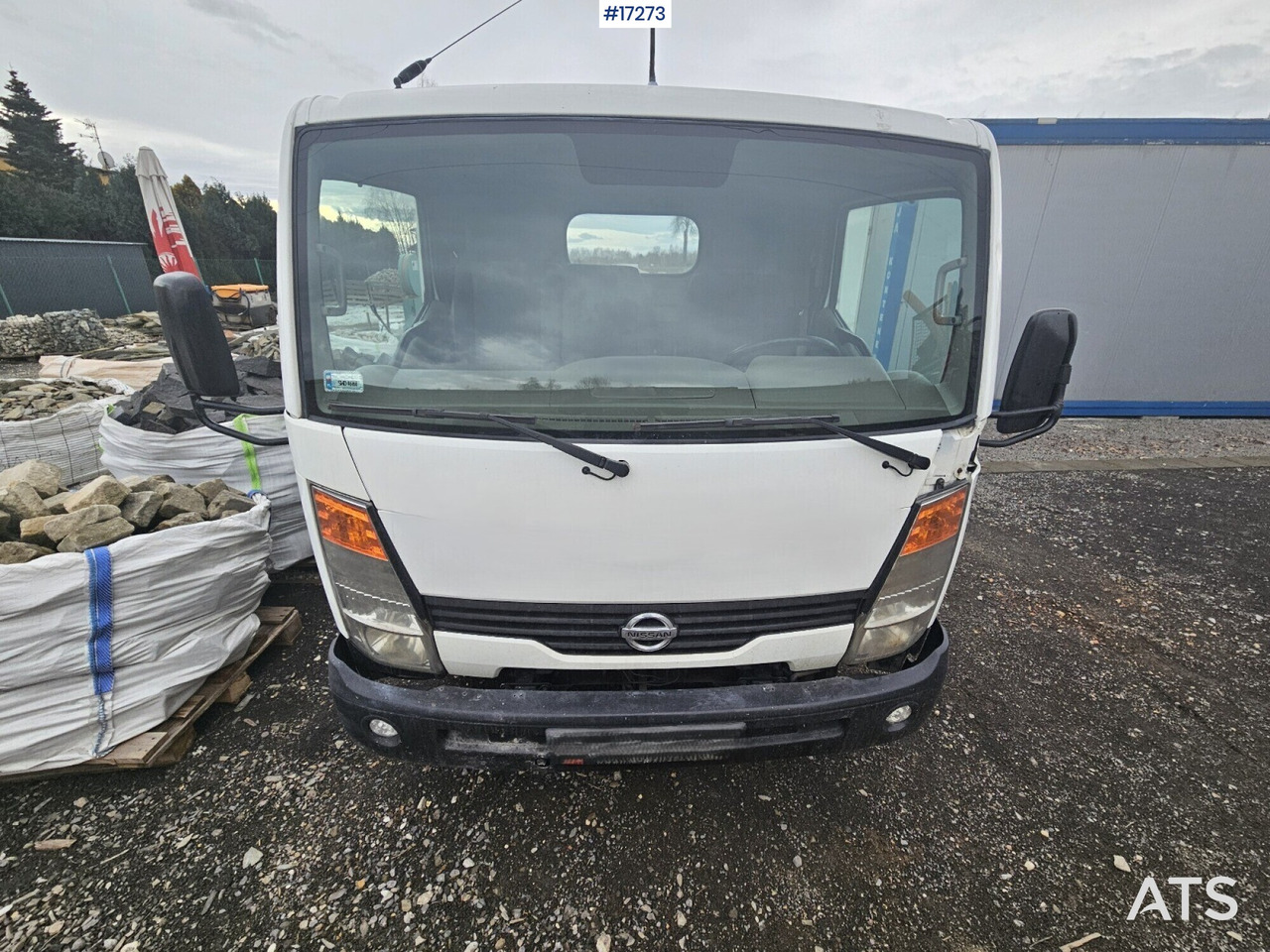 NISSAN CABSTAR dump truck (2007) - قلابات: صور 3 NISSAN CABSTAR dump truck (2007) - قلابات: صور 3