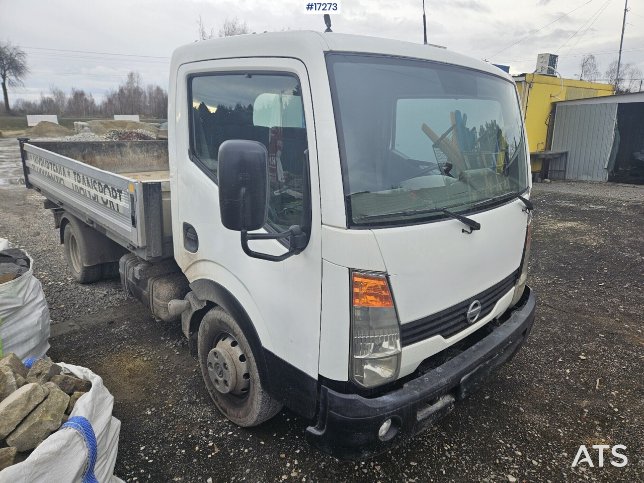 NISSAN CABSTAR dump truck (2007) - قلابات: صور 2 NISSAN CABSTAR dump truck (2007) - قلابات: صور 2