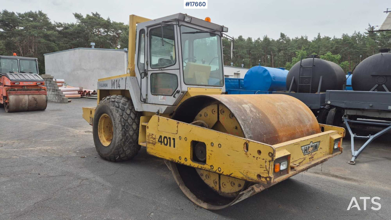 Walec HAMM 4011D (1996) - مدماج: صور 5 Walec HAMM 4011D (1996) - مدماج: صور 5