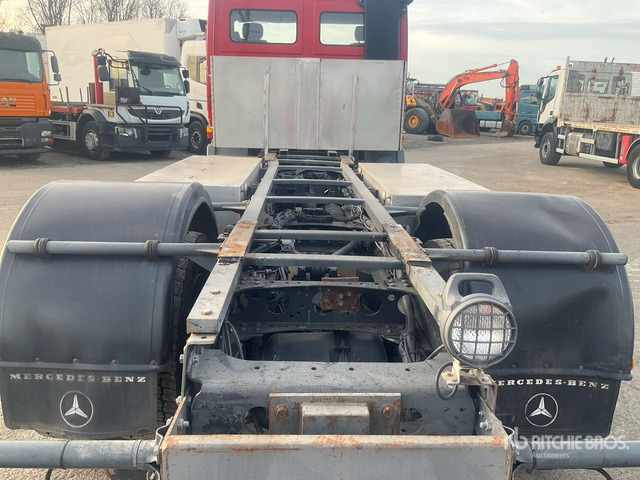 1999 Mercedes-Benz Actros 1835 4x2 Cab and Chassis - الشاسيه شاحنة: صور 5 1999 Mercedes-Benz Actros 1835 4x2 Cab and Chassis - الشاسيه شاحنة: صور 5