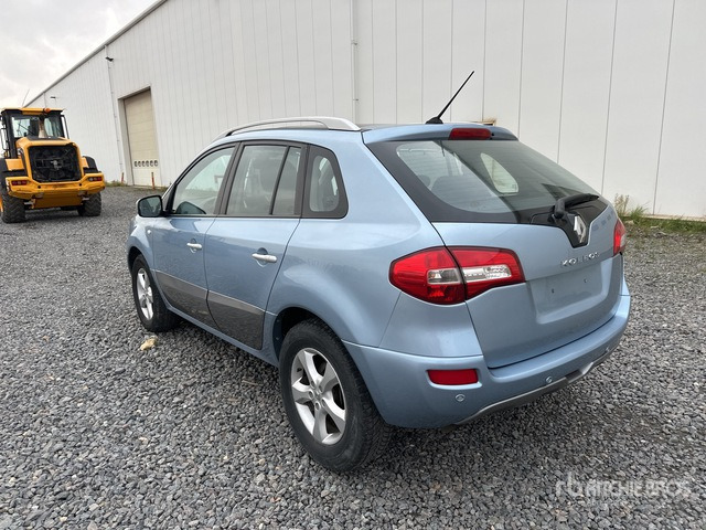 2008 Renault Koleos 4WD SUV - سيارة دفع رباعي: صور 4 2008 Renault Koleos 4WD SUV - سيارة دفع رباعي: صور 4